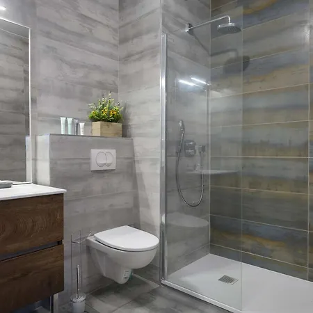 Neuf Skis Aux Pieds, 4 Pers, Moriond, Balcon, Parking, Wifi - Fr-1-631-131 *